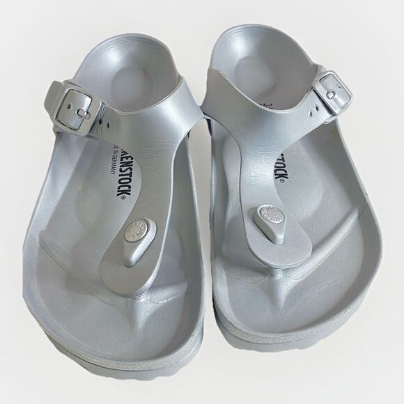 NWOT Birkenstock Gizeh Essentials EVA Sandals Size 36 Women’s 5 Metallic Silver - Picture 2 of 8